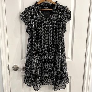 Black and white dress size L